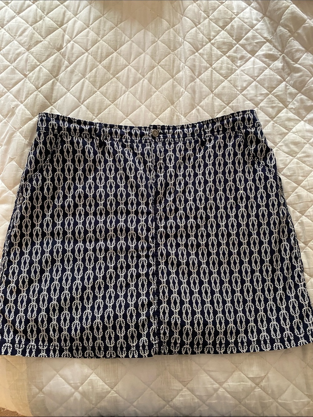 croft & barrow Navy skort with White  nautical Pattern